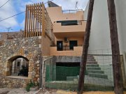 Koutouloufari Kreta, Koutouloufari: Haus im Dorfzentrum mit großer Dachterrasse mit herrlichem Blick auf Hersonissos und das Meer zu Haus